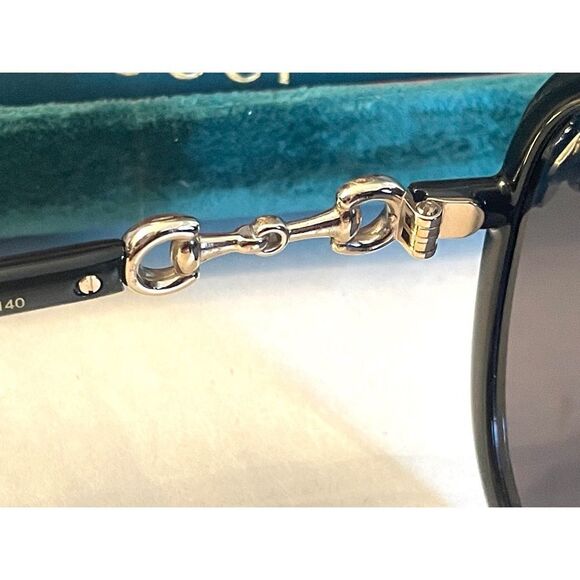 Gucci GG0889S 001 Black Oversized Plastic Woman s Sunglasses NEW main image 10
